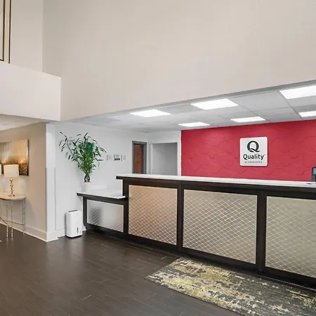 Quality Suites Pineville - Charlotte-3