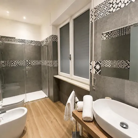 Harmony House Prestige-3