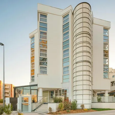 Four Points By Sheraton Reims Cathedrale-2