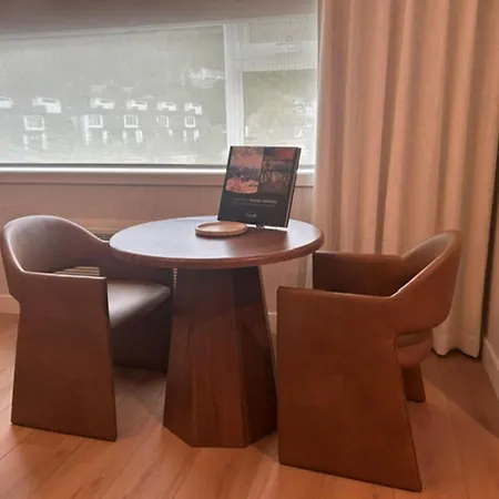 Prestige Lakeside Resort, Worldhotels Elite-3