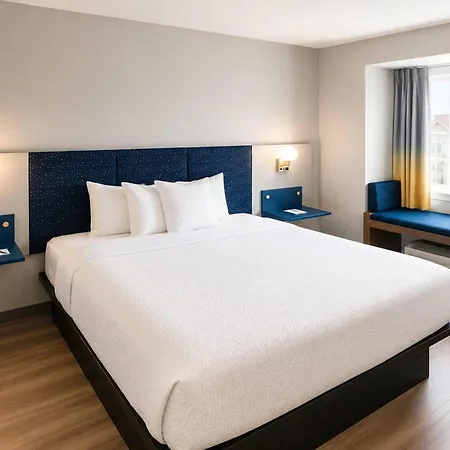 Microtel Inn & Suites By Wyndham Macon-3