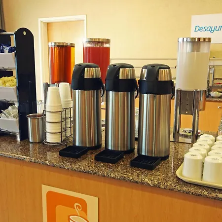 Holiday Inn Express Hotel & Suites Cd. Juarez - Las Misiones By Ihg-2