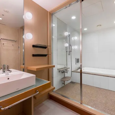 Rihga Royal Hotel Osaka, Vignette Collection By Ihg-3