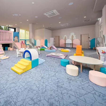 Family Hotel Adria-3