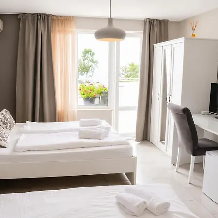 Family Hotel Albizia Beach-3