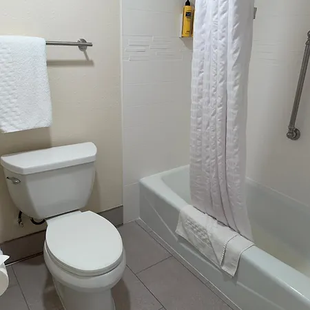 Best Western Plus Redondo Beach Inn-2