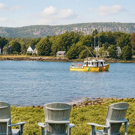 Bailey House Inn - Georgian Waterfront Retreat-2