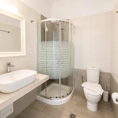 Eleftheria Hotel & Apartments-2
