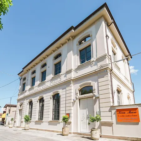 Miramare Apartments&Suites-3