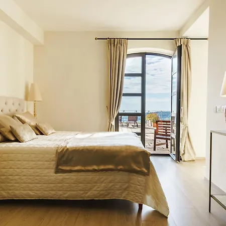 Miramare Apartments&Suites-2
