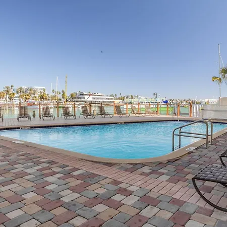 Pier House 60 Clearwater Beach Marina Hotel-2