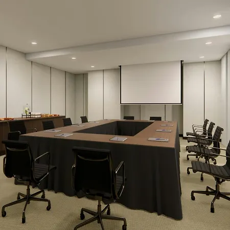 Courtyard By Marriott Manado-2