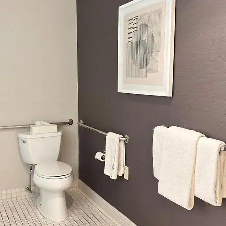 Courtyard By Marriott Waterloo St. Jacobs-2