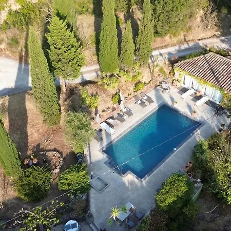 La Maison Sur La Colline-3
