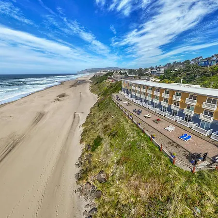 Sailor Jack Oceanfront Motel-3