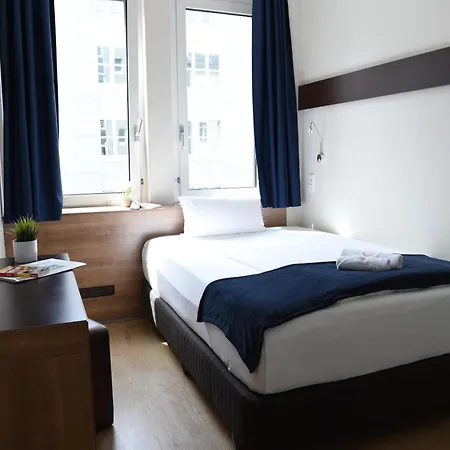 Motel Plus Berlin-3