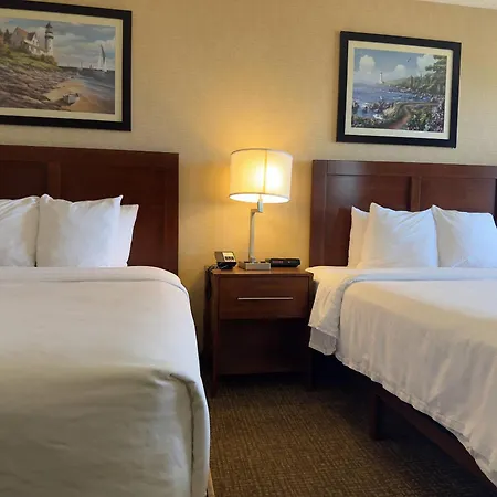 Comfort Inn On The Bay-3
