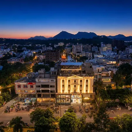 Hotel Horizon - Near Fateh Sagar Lake Udaipur-3