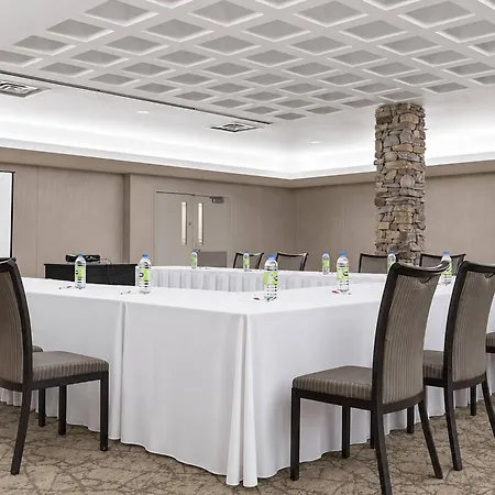 Quality Inn And Conference Centre-2
