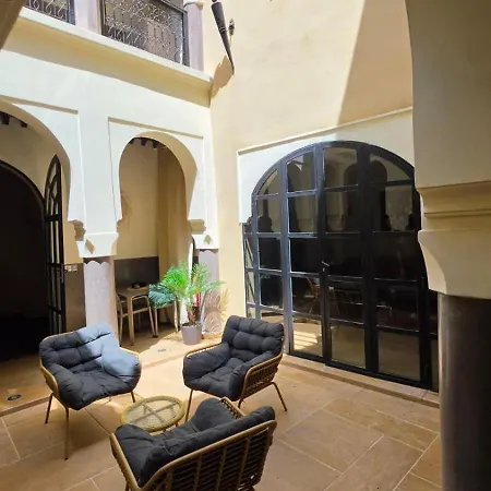 Riad Carllian-2