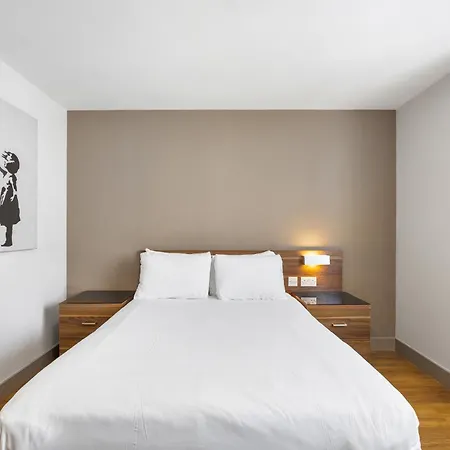The Mitre Hotel Brighton-2