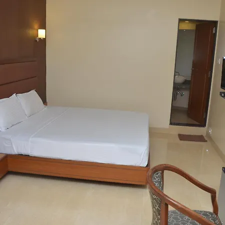 Hotel Ashray International, Sion - Near Bkc-3