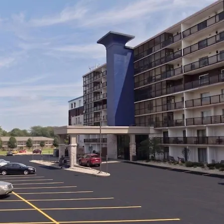 Best Western Rochelle Inn & Suites Near Dekalb-3