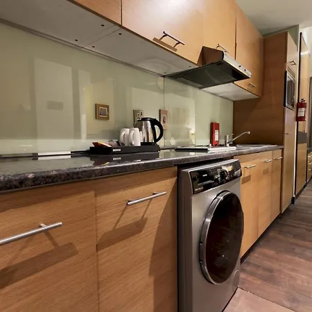 Sunday Signature Hotel & Residences Al Barsha-3