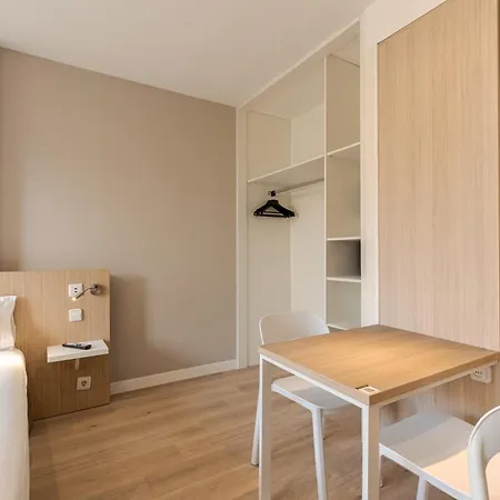 B&B Hotel Barcelona Sant Cugat-2