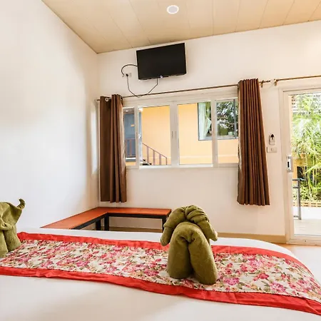 Phi Phi Long Beach Resort & Villa-2