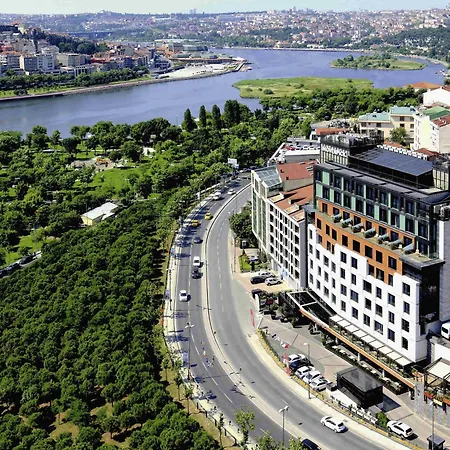 Moevenpick Istanbul Hotel Golden Horn-2