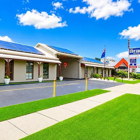 The Cottage Motor Inn Albury Cbd-3