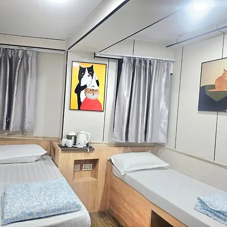 K & B Hostel-3