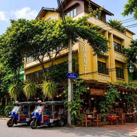 Shanti Lodge Bangkok-2