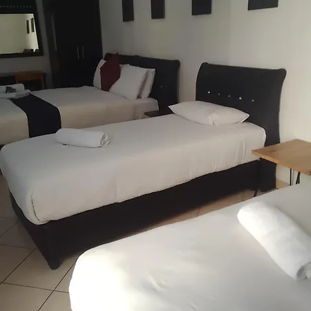 Laletsa Lodge-3