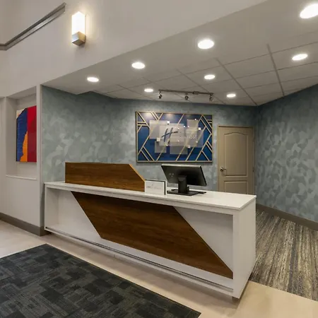 Holiday Inn Express & Suites Rapid City By Ihg-3