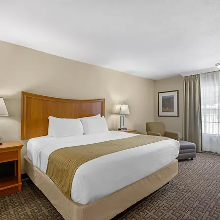 Best Western Swiss Clock Inn-3