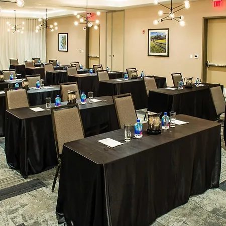 Cambria Hotel McAllen Convention Center-2