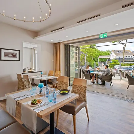 Hotel Haus am Meer-3