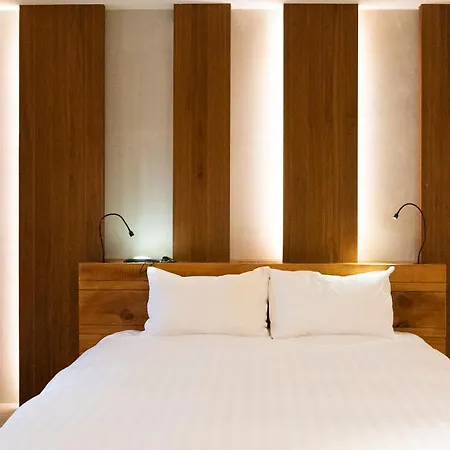 Central Land Hotel-2