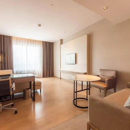 Holiday Inn & Suites Rayong City Centre By Ihg-3