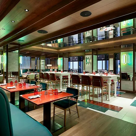 Hard Rock Hotel Madrid-2