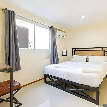Red Pin Inn-3
