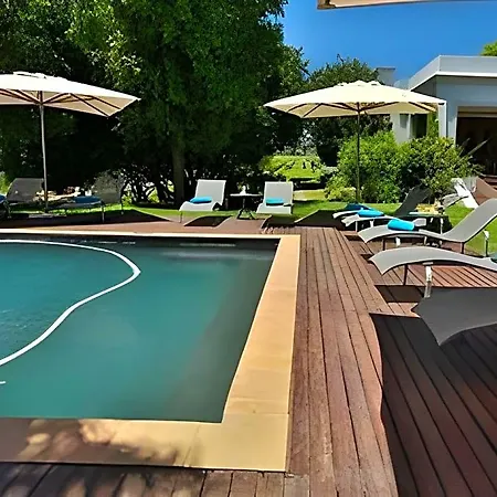 Lavenir Country Lodge-3