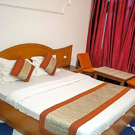 Hotel Hemkunth-2