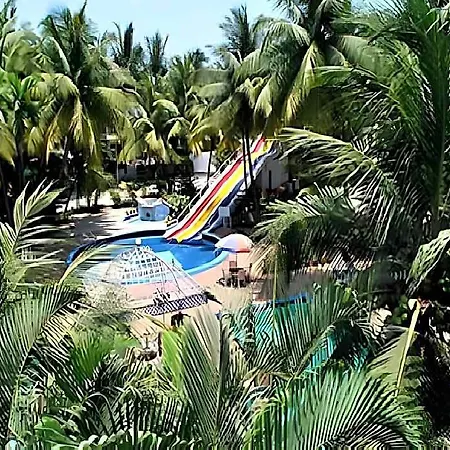 Coconut Ivy Resort-2