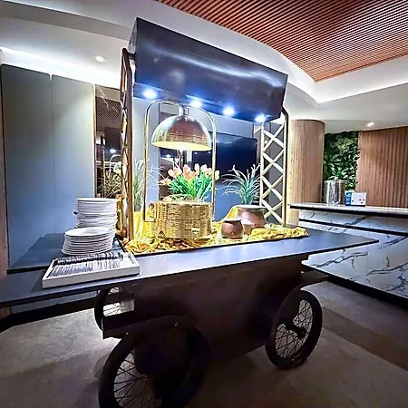 Mk Hotel Jakarta-2