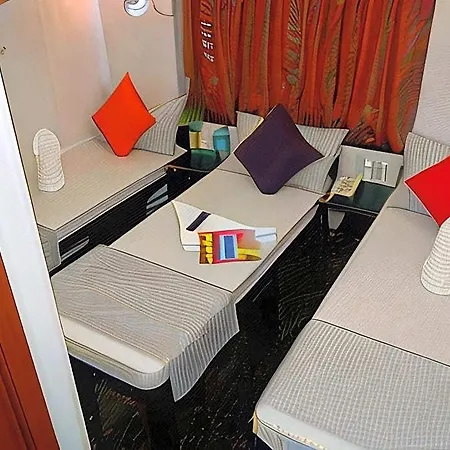 Marrigold Hostel-3