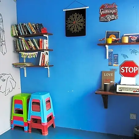 Sandakan Backpackers Hostel-2