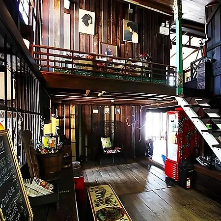 Loy La Long Hotel-3